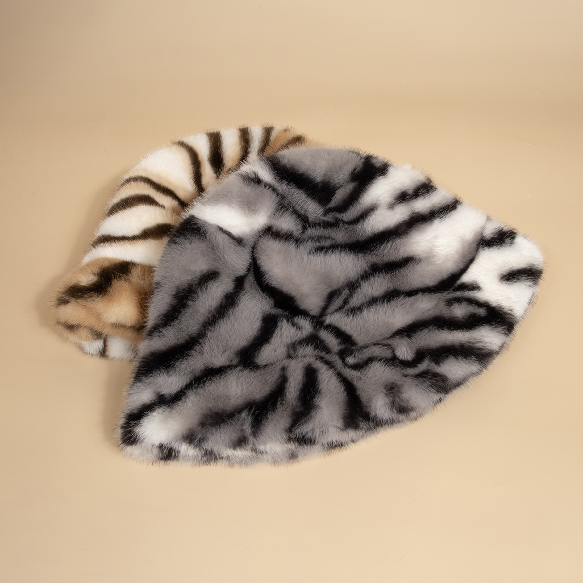 Chapeau de pêcheur en peluche  - Mens Fashion Bucket Hat avis et prix